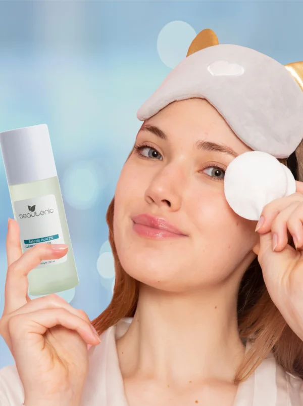 Beautenic 2 percent salicylic acid clarifying toner bottle for acne prone skin care in Karachi